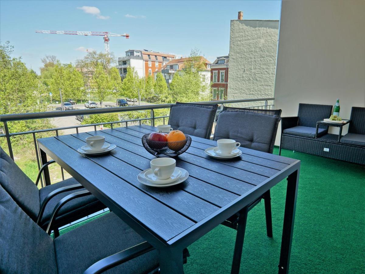 Apartamento "Hogulu" Brandenburg, Balkon, Neustadt, Kueche, Wassernaehe - Parkplatz Inklusive Brandenburg  Exterior foto