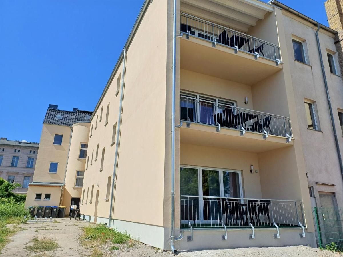 Apartamento "Hogulu" Brandenburg, Balkon, Neustadt, Kueche, Wassernaehe - Parkplatz Inklusive Brandenburg  Exterior foto